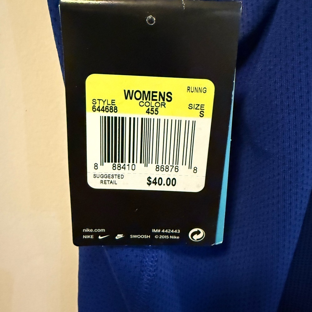 NWT Nike Women's Blue Tank Top, Size S - Picture 7 of 8